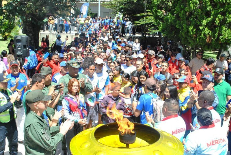 Diario Frontera, Frontera Digital,  Deportes, ,Mérida se llenó de colorido al recibir el fuego patrio