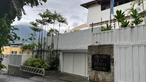 Diario Frontera, Frontera Digital,  Politica, ,Asedio a la Embajada de Argentina en Caracas cumple cinco días: siguen sin electricidad ni agua potable