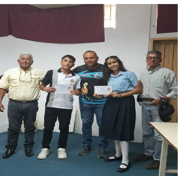 Diario Frontera, Frontera Digital,  El Vigía Panamericana, ,Colegio Santa Teresita gano el Festival “La Voz Necesaria” 
con un canto a Alí Primera en El Vigía