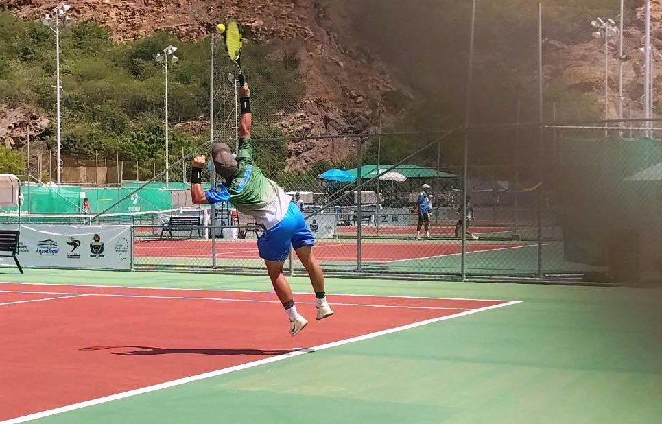 Diario Frontera, Frontera Digital,  Deportes, ,El tenis de campo de Mérida dividió honores en la primera jornada de los Juegos Nacionales