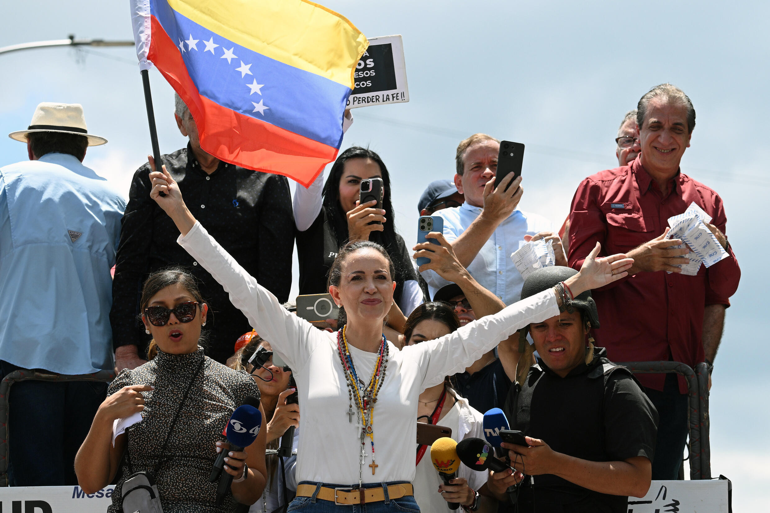 Diario Frontera, Frontera Digital,  Politica, ,MCM a militares: "El tiempo de derribar el último obstáculo a la libertad ha llegado”