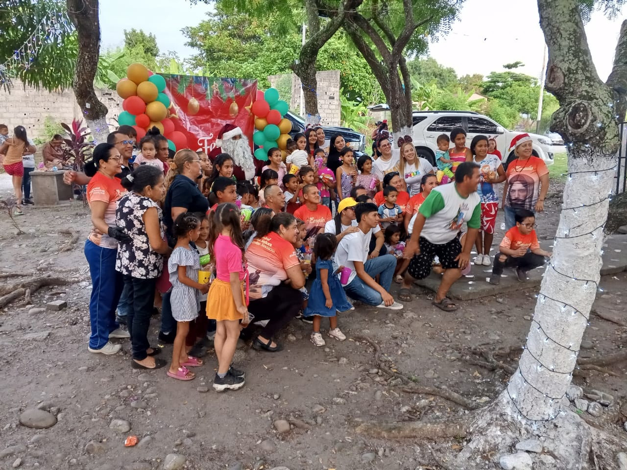Diario Frontera, Frontera Digital,  El Vigía Panamericana, ,La hermandad Emaús de la Catedral de El Vigía alegraron a los niños del sector El Milagro