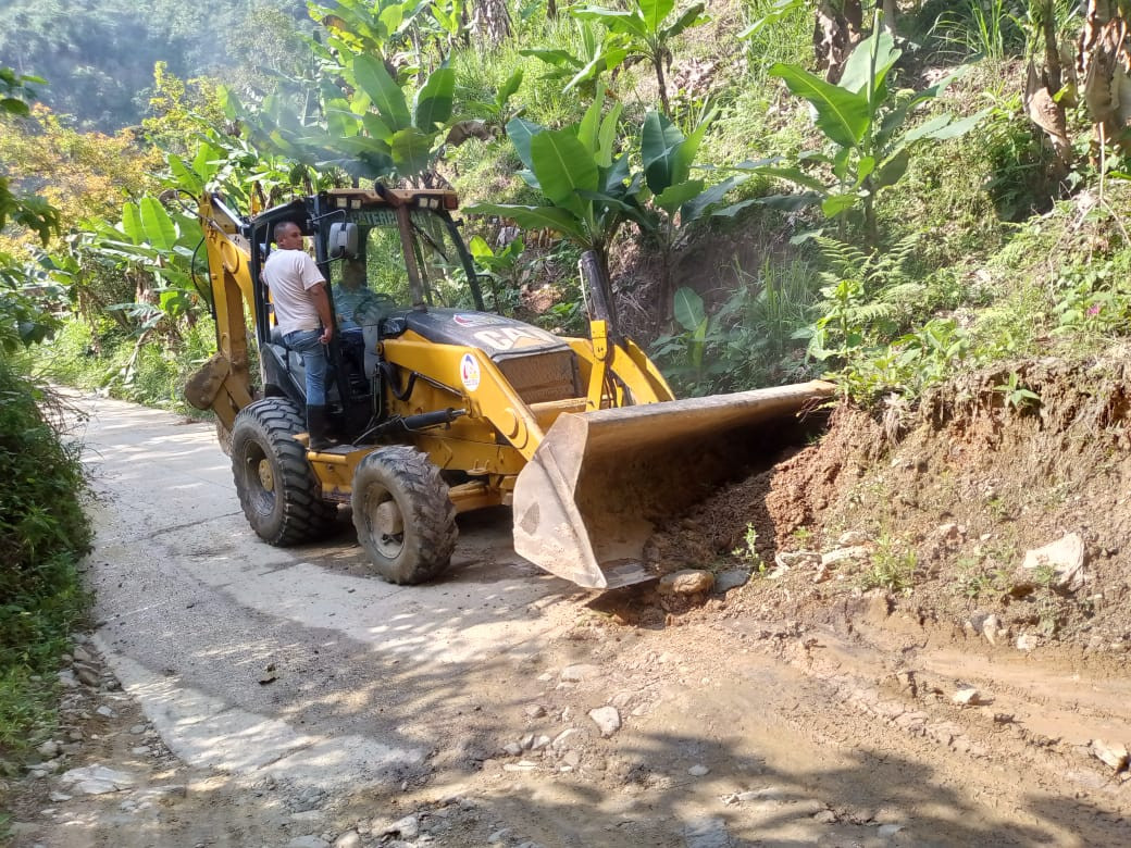 Diario Frontera, Frontera Digital,  Mocoties, ,Mejoran las vías agrícolas en el municipio Zea