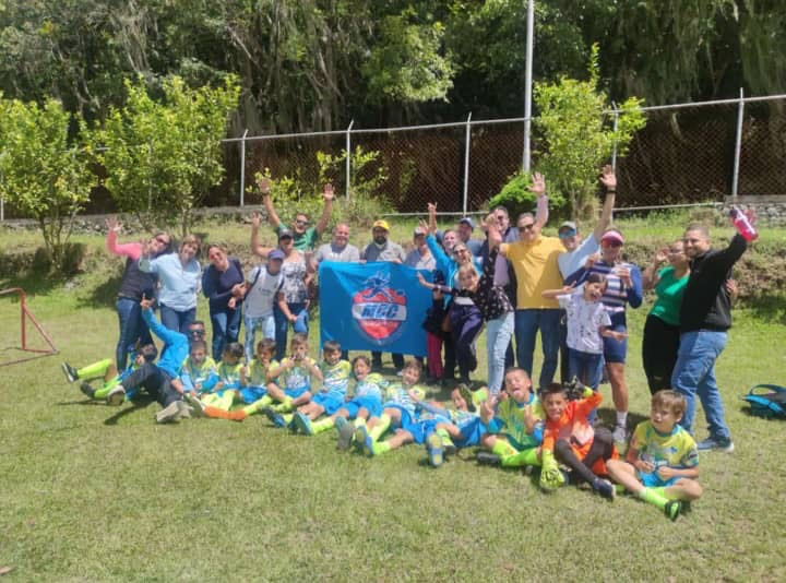 Diario Frontera, Frontera Digital,  Deportes, ,Incentivar a los atletas a ser cada vez mejor es uno de los objetivos del Country