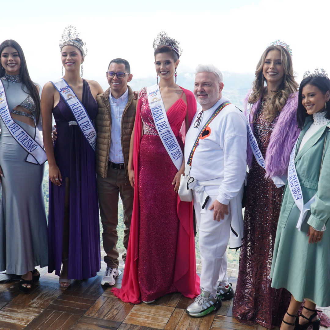 Diario Frontera, Frontera Digital,  Regionales, ,Alcalde Jesús Araque realizó acto de coronación de las reinas de Las Nieves y del Turismo 2024