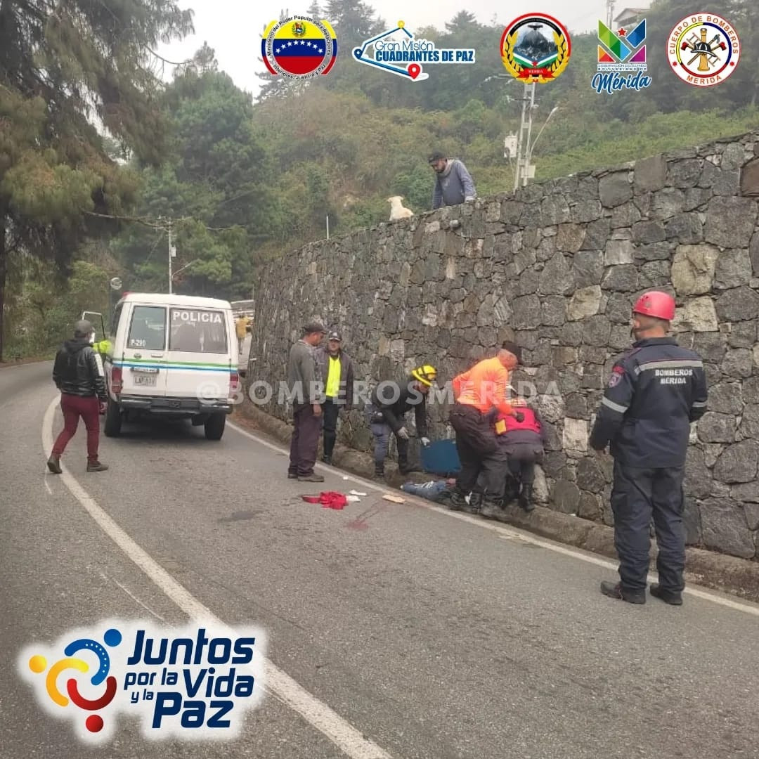 Diario Frontera, Frontera Digital,  Sucesos, ,Joven motorizado lesionado en vuelco sobre la vía en Cardenal Quintero