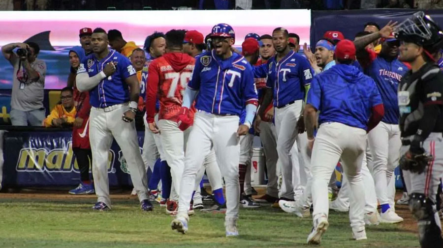 Diario Frontera, Frontera Digital,  Deportes, ,LVBP dicta 13 suspensiones por incidentes ocurridos en la Gran Final