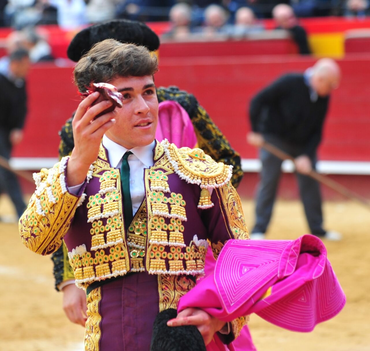 Diario Frontera, Frontera Digital,  Entretenimiento, ,Una novillada de lujo de Gallardo en Valencia: el triunfo de Jarocho y la distinción de Zulueta