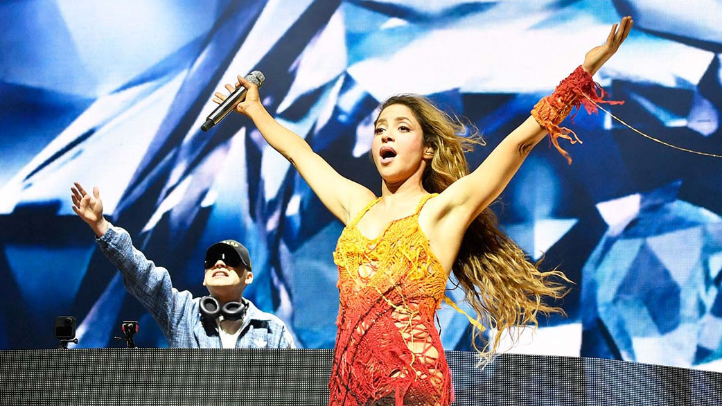Diario Frontera, Frontera Digital,  Farándula, ,Shakira anuncia su nueva gira en Coachella durante su aparición sorpresa con Bizarrap