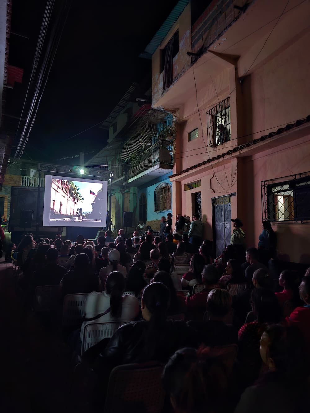 Diario Frontera, Frontera Digital,  Politica, ,Jesús Araque Enlace Político Municipal proyectó Video Foro "La Revolución No Será Transmitida" en Pueblo Nuevo