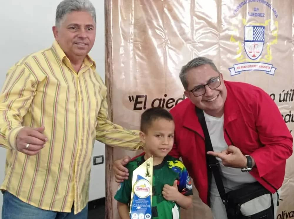 Diario Frontera, Frontera Digital,  Deportes, ,Dos campeones nacionales trajo Mérida del Festival Nacional de Ajedrez Escolar