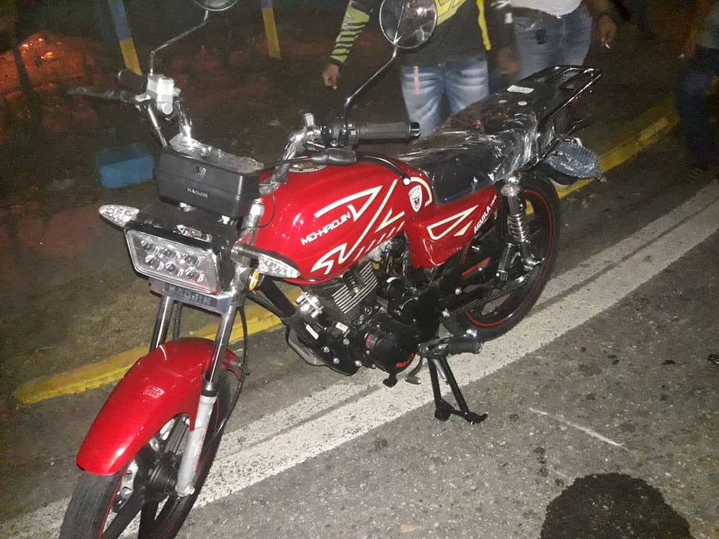 Diario Frontera, Frontera Digital,  Sucesos, ,Ciudadana y un niño resultaron lesionados en colisión entre un vehículo y una moto en El Vigía