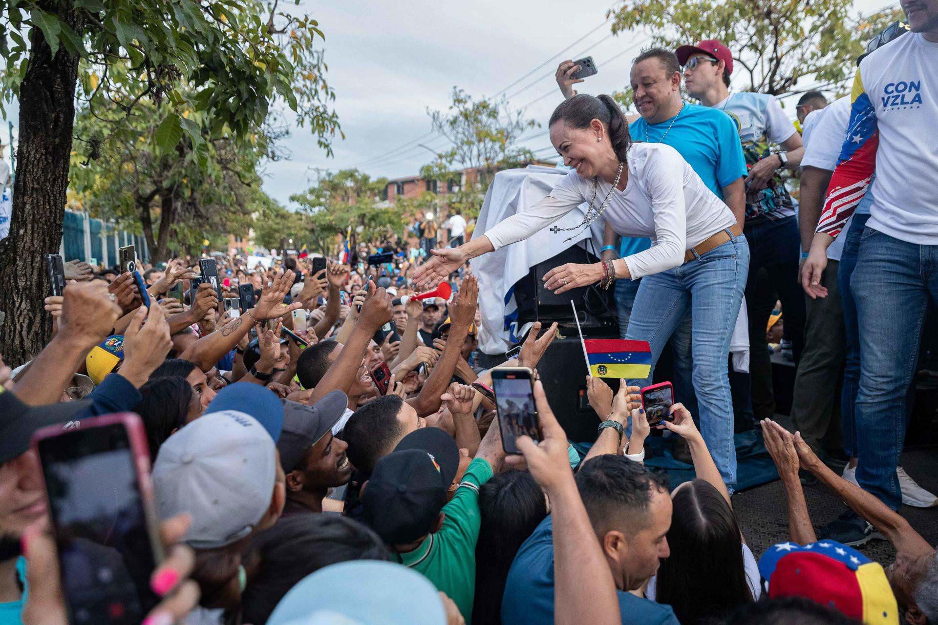 Diario Frontera, Frontera Digital,  Politica, ,María Corina Machado logró llegar a Nueva Esparta: «Estamos de vuelta»