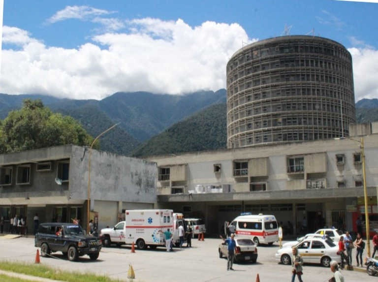 Diario Frontera, Frontera Digital,  Sucesos, ,Motorizado resultó lesionado en vuelco sobre la vía en Mérida