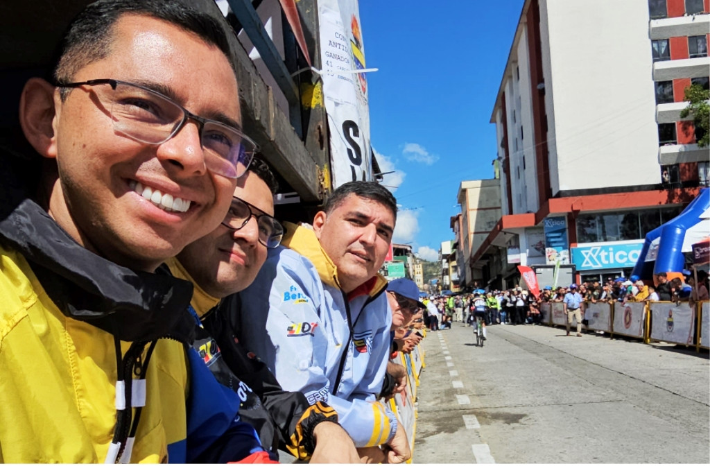 Diario Frontera, Frontera Digital,  Deportes, ,Alcalde Jesús Araque recibió Quinta Etapa de la Vuelta al Táchira en Bicicleta