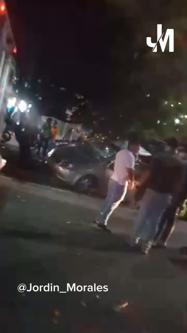 Diario Frontera, Frontera Digital,  Sucesos, ,ÚLTIMO MINUTO: Accidente en la avenida Las Américas, un camión cisterna se quedó sin frenos