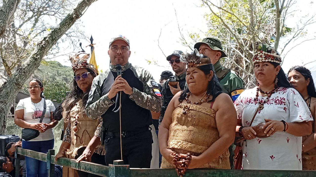 Diario Frontera, Frontera Digital,  Regionales, ,Gobernador Arnaldo Sánchez celebra cultura ancestral indígena merideña