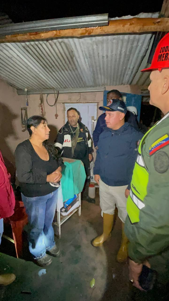 Diario Frontera, Frontera Digital,  Regionales, ,Al momento del segundo reporte prelimitar que manejan las autoridades, se registran afectaciones en 20 viviendas en los sectores de José Adelmo Gutiérrez, parte alta, El Moral El Chamicero, parte alta, con pérdida de enseres; mientras que la Troncal 007, específicamente entre la estación de servicios Los Higuerones y la alcabala de Las González registró deslizamientos que obligó a suspender el paso vehicular entre las 11 de la noche y aproximadamente las 6 y media de la mañana, con lo cual exhortan a la población a tener precaución en las zonas afectadas.,Veinte viviendas afectadas con pérdidas de enseres 
registra al momento el municipio Campo Elías