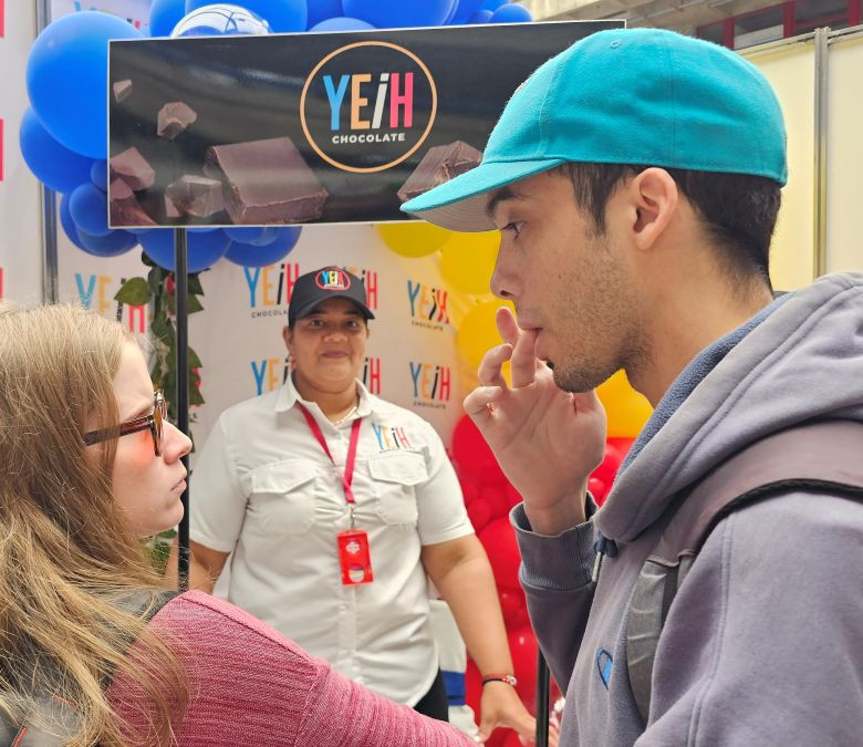 Diario Frontera, Frontera Digital,  Regionales, ,La Fundación Prosperi, junto a Chocolate Yeih, se presenta con una amplia gama de productos chocolateros para deleitar a los merideños y visitantes,Chocolate Yeih se hace presente en Coicacao 2025