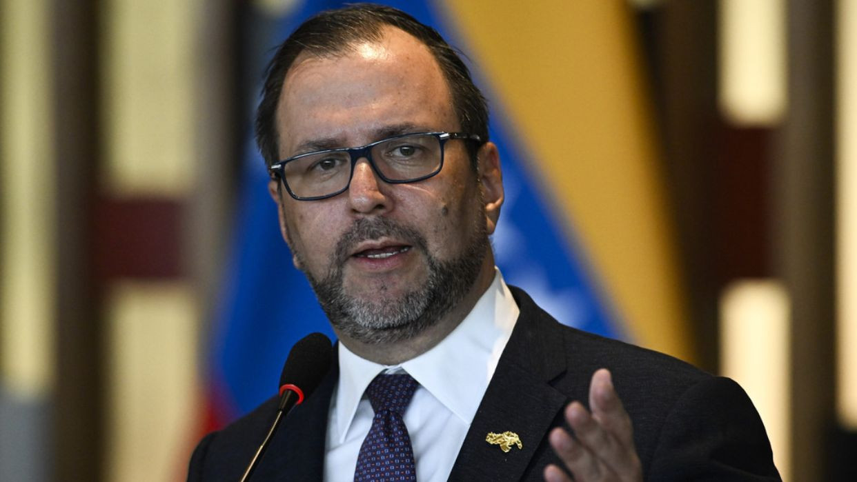 Diario Frontera, Frontera Digital,  Nacionales, ,Canciller Gil desmiente ayuda humanitaria de la UE: Todo ese dinero termina en los bolsillos de intermediarios y supuestas ONG