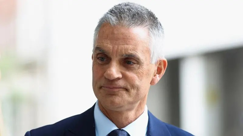 Diario Frontera, Frontera Digital,  Internacionales, ,El exdirector de la BBC indicó que estaba trabajando para ayudar a que haya "una transición ordenada a un sucesor en los próximos meses".,Dimiten el director general de la BBC y la máxima responsable de noticias 
tras las críticas por la edición de un documental sobre Trump