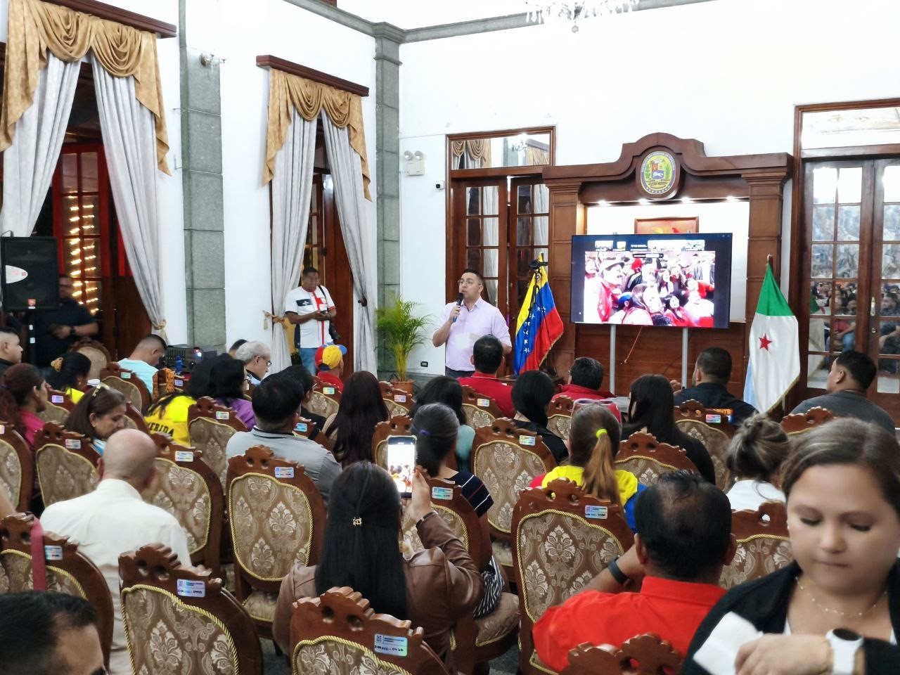 Diario Frontera, Frontera Digital,  Politica, ,Al concluir la videoconferencia, el jefe político estadal, Arnaldo Sánchez, instó a todos los equipos de Mérida a impulsar estas asambleas para asegurar el 100 % de la meta en el estado,Equipos políticos se reúnen con el presidente Maduro para consolidar las bases de la Revolución