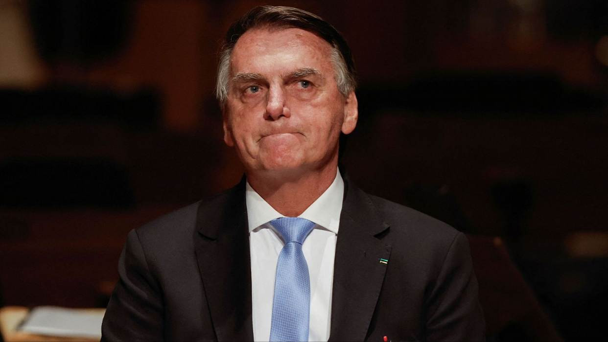 Diario Frontera, Frontera Digital,  Internacionales, ,Jair Bolsonaro,Bolsonaro ya ha dado tres versiones sobre por qué intentó romper su tobillera electrónica de rastreo