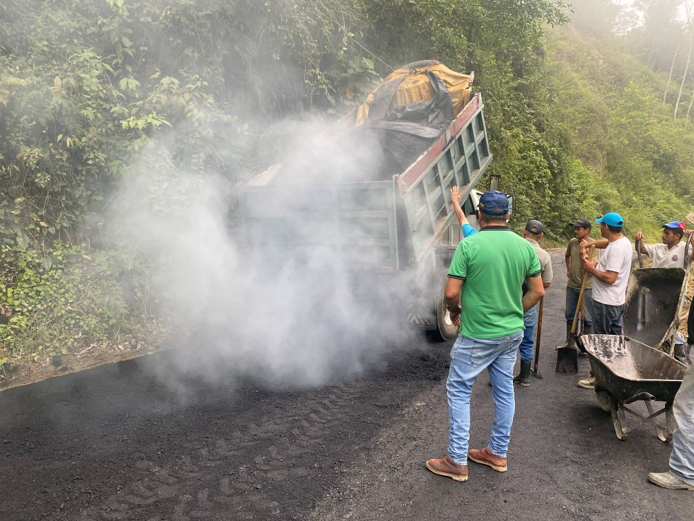 Diario Frontera, Frontera Digital,  Regionales, ,Las cuadrillas de la Dirección de Servicios Públicos se encuentran desplegadas en los puntos críticos de la Local 003,Alcaldía de Zea Inicia Plan de Bacheo en la Local 003 con recursos aprobados por el CFG