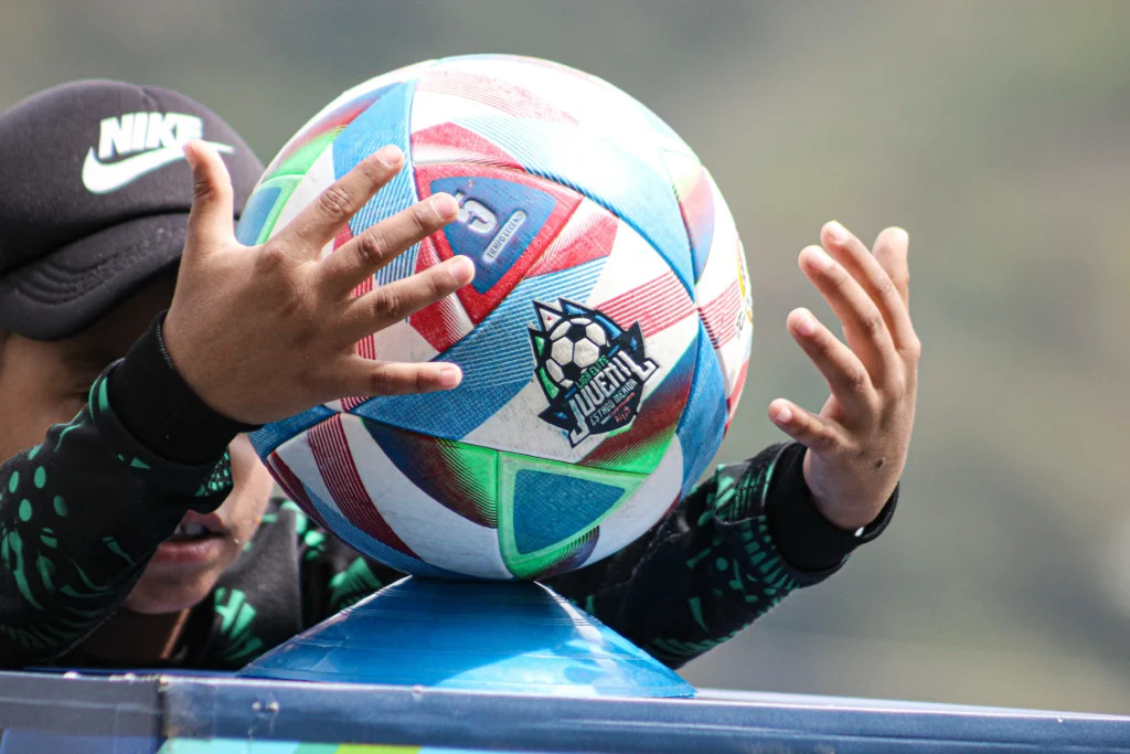 Diario Frontera, Frontera Digital,  Deportes, ,Todo está listo para una jornada inolvidable, asiste con tu familia este domingo desde las 10:00 am al estadio Metropolitano y vive la emoción de una jornada memorable donde seguiremos realzando el fútbol menor merideñ,El domingo se disputarán las finales de la Liga Élite Juvenil en el estadio Metropolitano de Mérida