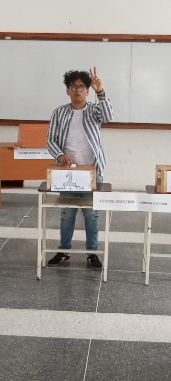 Diario Frontera, Frontera Digital,  El Vigía Panamericana, ,En el Centro de Estudiantes del Núcleo Alberto Adriani de la ULA resultó electo como presidente Andrés Renato Reyes
