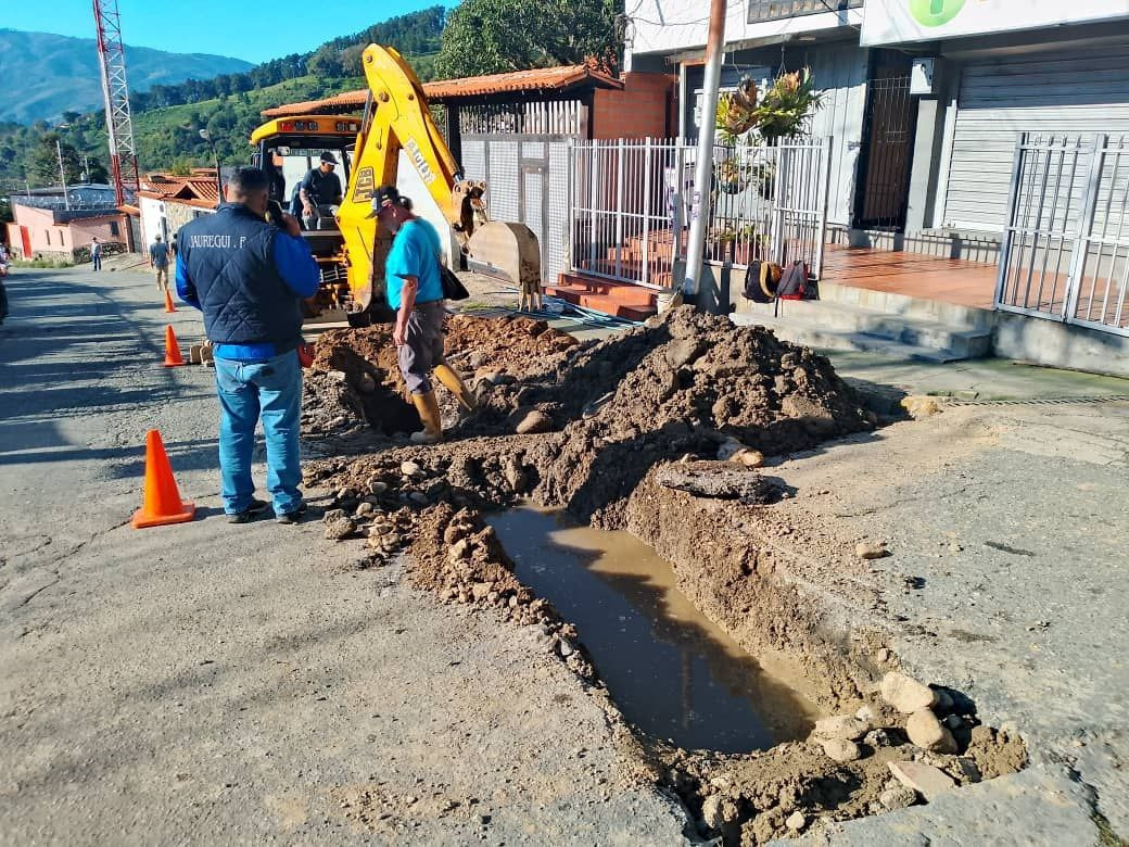 Diario Frontera, Frontera Digital,  Regionales, ,Alcaldía de Mérida culmina reparación de Tuberías de Aguas Residuales en La Pedregosa
