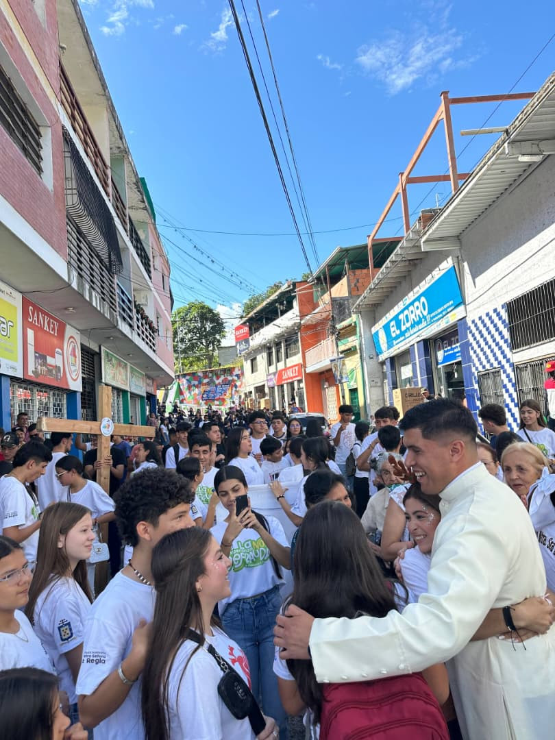 Diario Frontera, Frontera Digital,  Mocoties, ,Tovar recibió con gran alegría al neosacerdote merideño Jorge Onerge Rojas Contreras