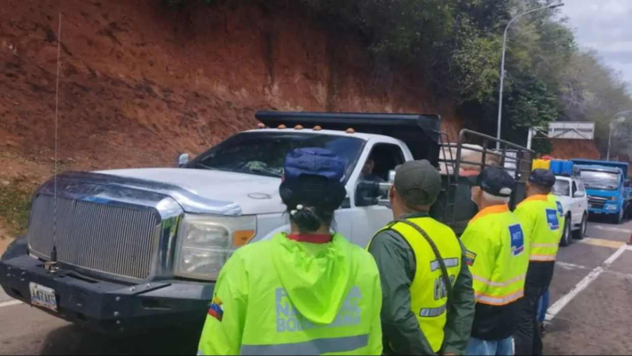 Diario Frontera, Frontera Digital,  Nacionales, ,INTT anuncia restricciones para vehículos de carga pesada por fin de año