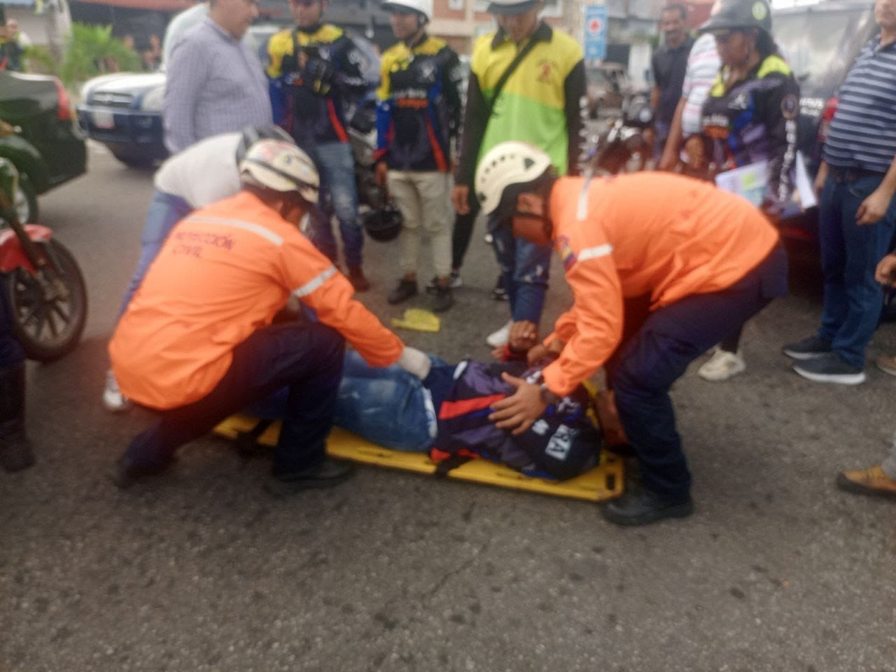 Diario Frontera, Frontera Digital,  Sucesos, ,Motorizado lesionado leve en colisión contra un vehículo en El Vigía