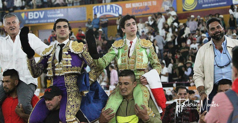 Diario Frontera, Frontera Digital,  Entretenimiento, ,A hombros “Colombo” y Marco Pérez, en cierre ferial descafeinado 
por el escaso juego de Los Aránguez