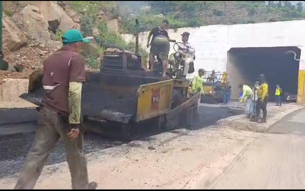 Diario Frontera, Frontera Digital,  El Vigía Panamericana, ,Gobernación de Mérida y Sapvem avanzan con Plan Nacional de Asfaltado en la Local 008