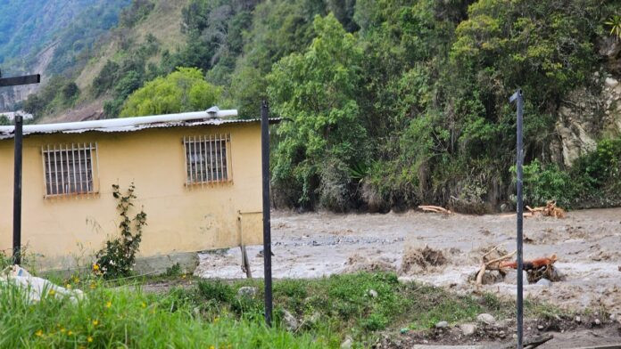 Diario Frontera, Frontera Digital,  Regionales, ,Habitantes del sector Ecaguey en Mérida: «Quedamos prácticamente sin nada»