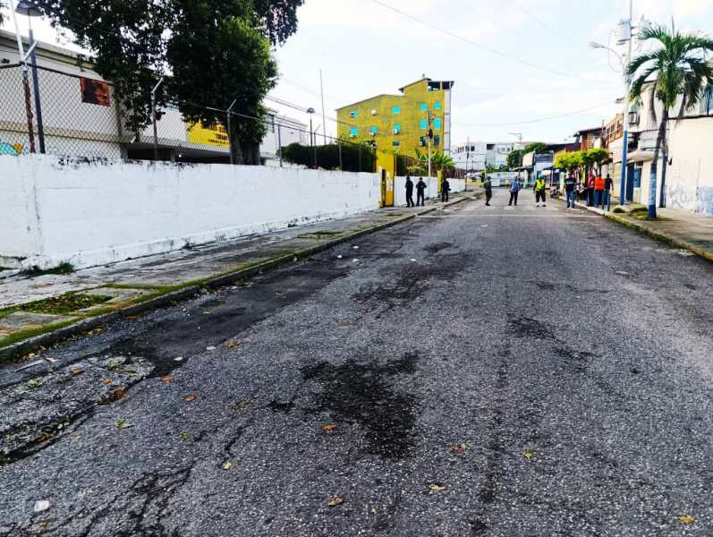 Diario Frontera, Frontera Digital,  El Vigía Panamericana, ,59 centros de votación y 81 mesas electorales activos 
desde las 06:00 de la mañana en El Vigía