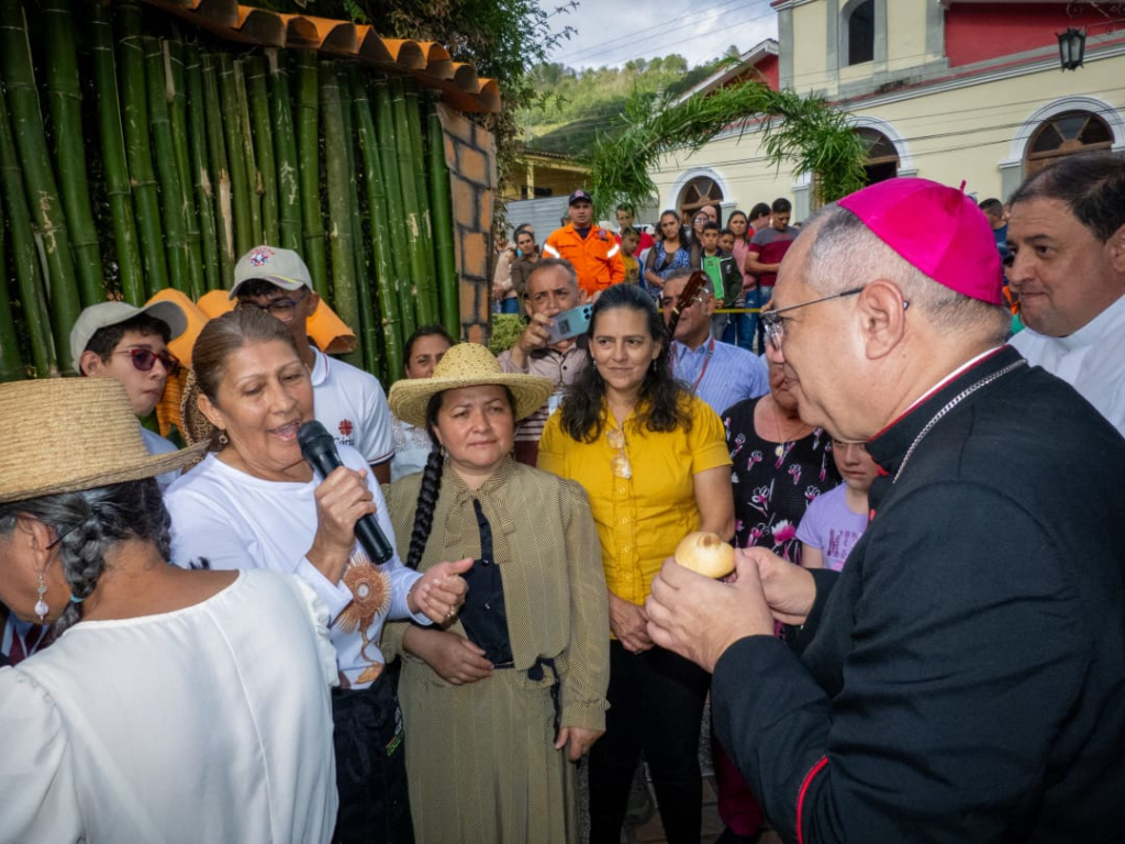 Diario Frontera, Frontera Digital,  Opinión, ,Por Padre Edduar Molina,“Los 150 años de la parroquia Nuestra Señora del Carmen de Canaguá” 
por Padre Edduar Molina