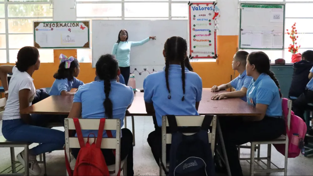 Diario Frontera, Frontera Digital,  Nacionales, ,Sector educativo aboga por una «adecuación» del currículum escolar