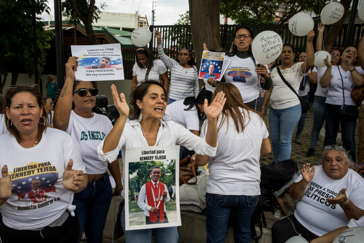 Diario Frontera, Frontera Digital,  Politica, ,Oposición rechaza agresión contra familiares de presos políticos frente al TSJ
