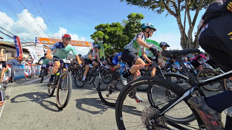 Diario Frontera, Frontera Digital,  Deportes, ,Culminó con éxito segunda etapa de la XXVIII Vuelta Internacional a La Azulita