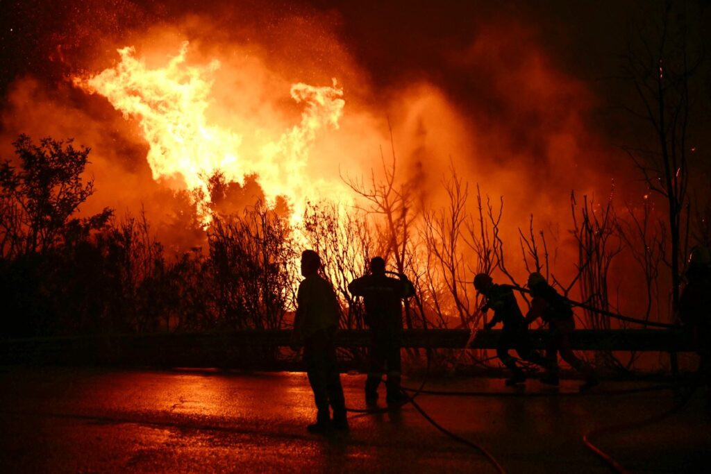Diario Frontera, Frontera Digital,  Internacionales, ,Los incendios arrasan el sur de Europa 
y dejan al menos 3 muertos y miles de desplazados