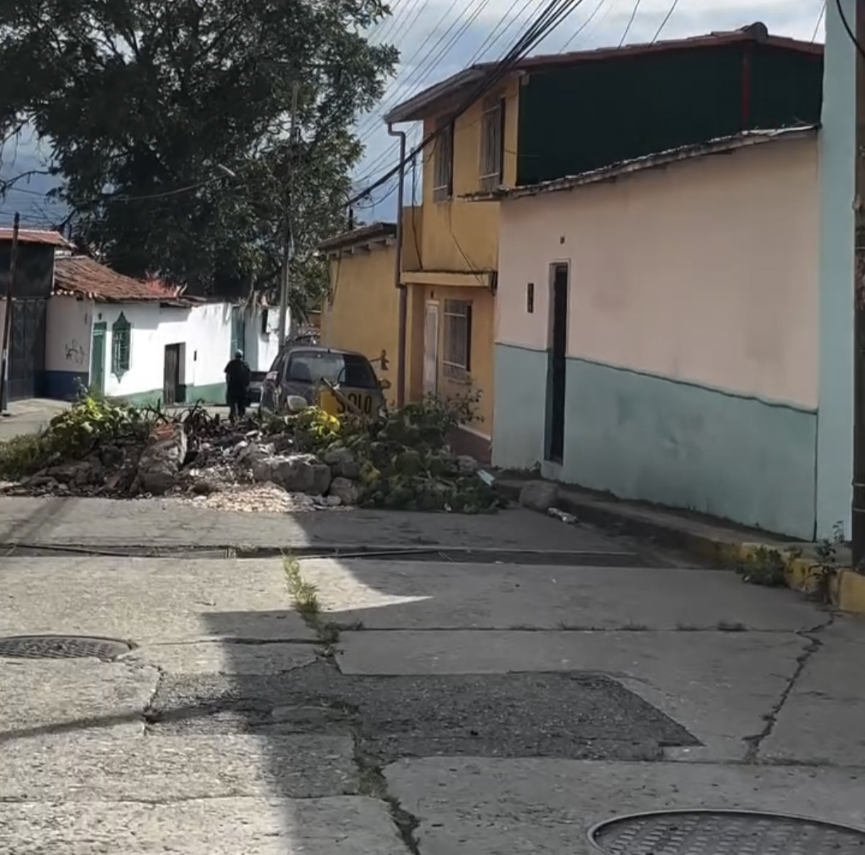 Diario Frontera, Frontera Digital,  Regionales, ,Se mantiene el caos en Miilla,Dos años después, el caos en la avenida 1 de Milla sigue sin solución