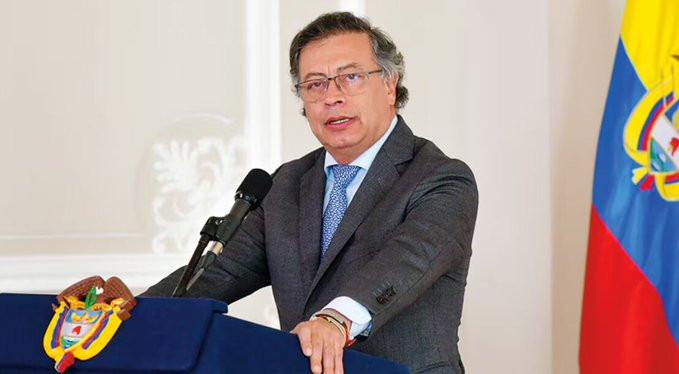 Diario Frontera, Frontera Digital,  Internacionales, ,Petro cuestiona bombardeo de lancha en República Dominicana y asegura que tripulantes podrían ser colombianos