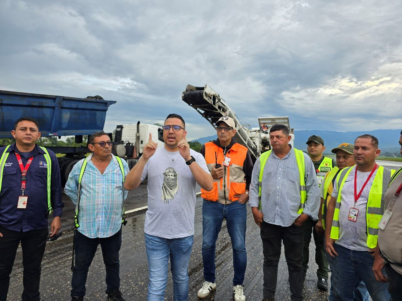 Diario Frontera, Frontera Digital,  Regionales, ,La obra, que inició esta semana, tiene como objetivo mejorar la conectividad aérea y turística del estado, beneficiando a merideños y visitantes nacionales e internacionales,Avanzan trabajos en la pista del aeropuerto Juan Pablo Pérez Alfonzo de El Vigía