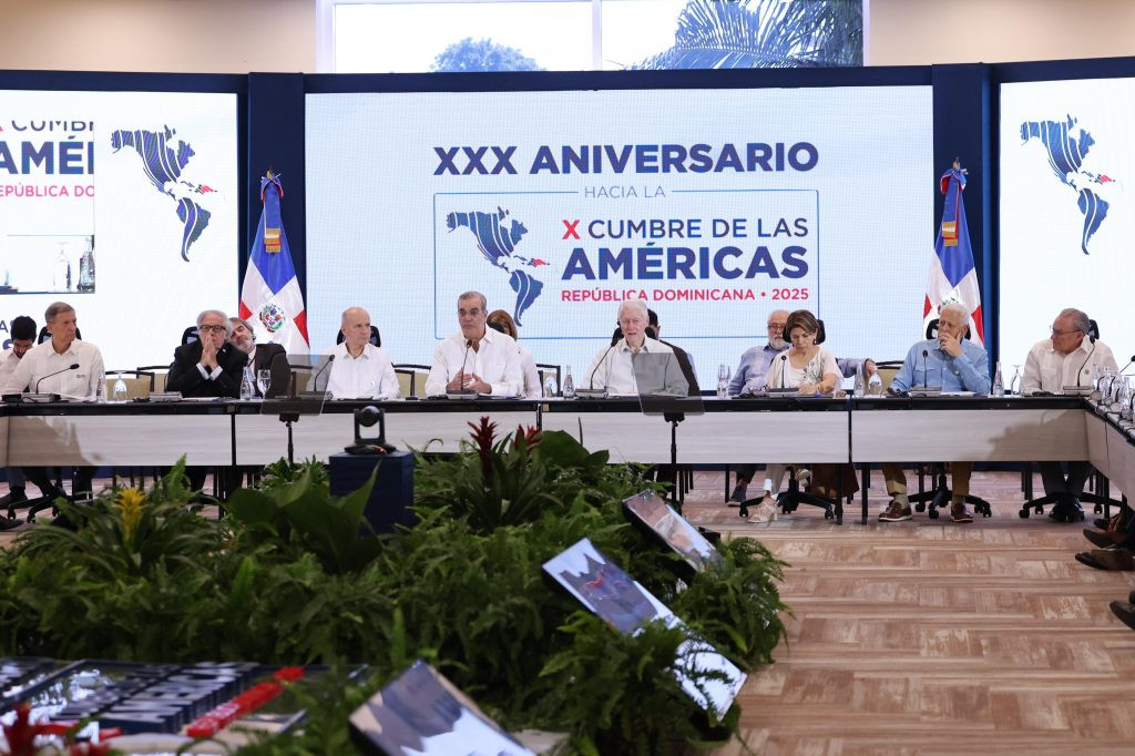Diario Frontera, Frontera Digital,  Internacionales, ,La Cumbre de las Américas se llevará a cabo entre el 1 y 5 de diciembre y contará con la presencia de la mayoría de los países de la región. Tras excluir a los tres países, República Dominicana insiste en que busca organizar un encuentro con «amplio diálogo político»,Dominicana no invitó a Venezuela a la Cumbre de las Américas, 
también excluyó a Cuba y Nicaragua