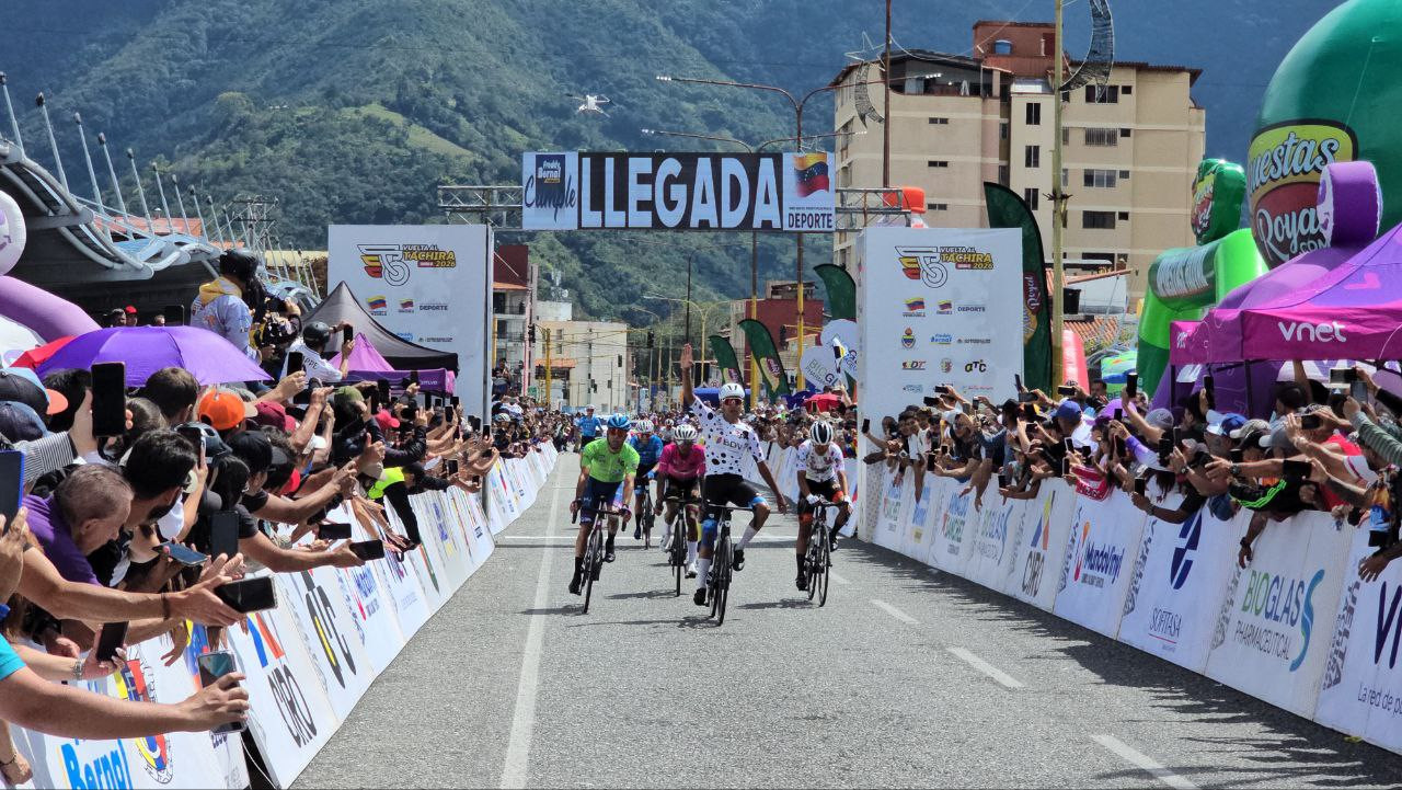 Diario Frontera, Frontera Digital,  Deportes, ,Edición 61 de la Vuelta al Táchira en Bicicleta cumplió con éxito su quinta etapa este martes,Colombiano Brandon Rojas conquista el circuito de los viaductos en Mérida