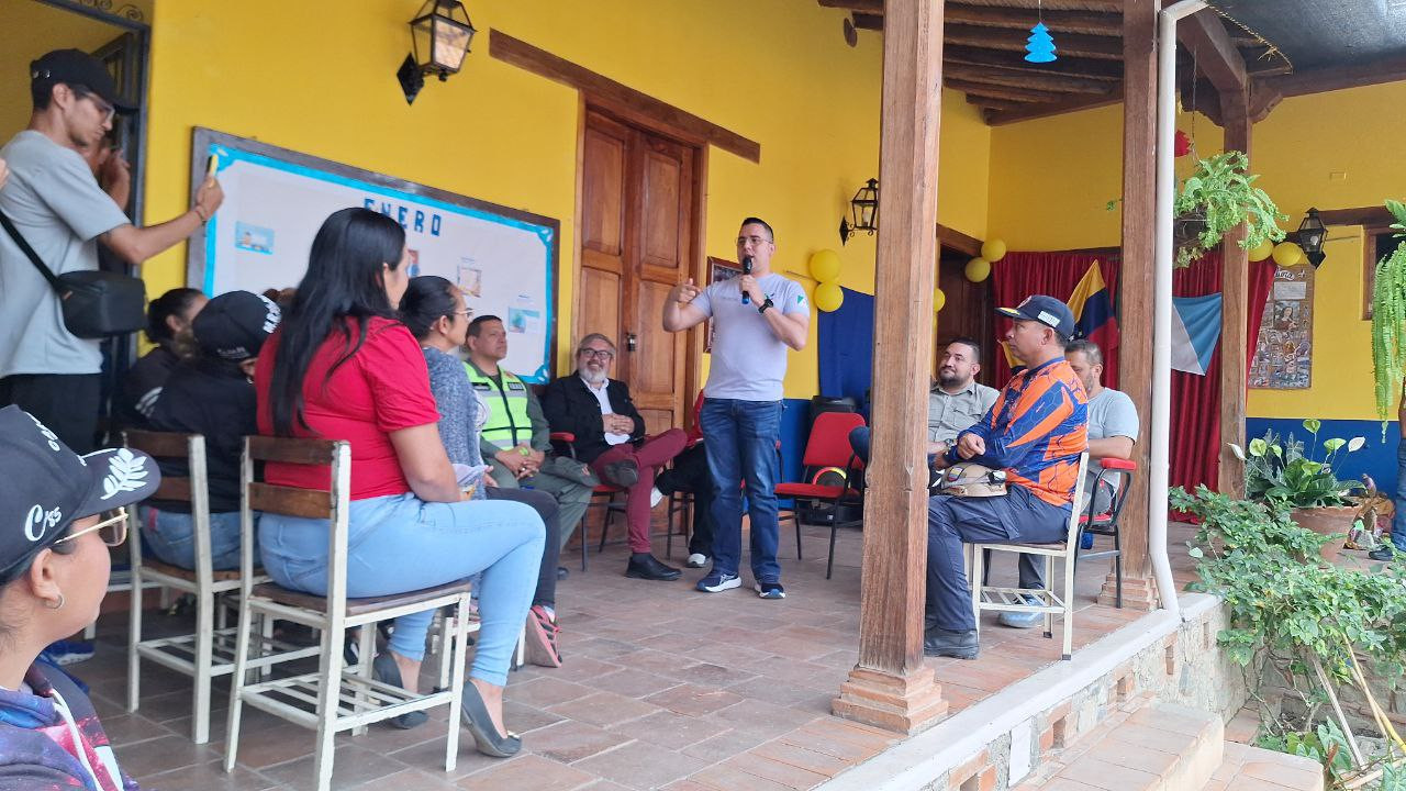 Diario Frontera, Frontera Digital,  Regionales, ,Rehabilitan Unidad Educativa Genarina Dugarte Contreras