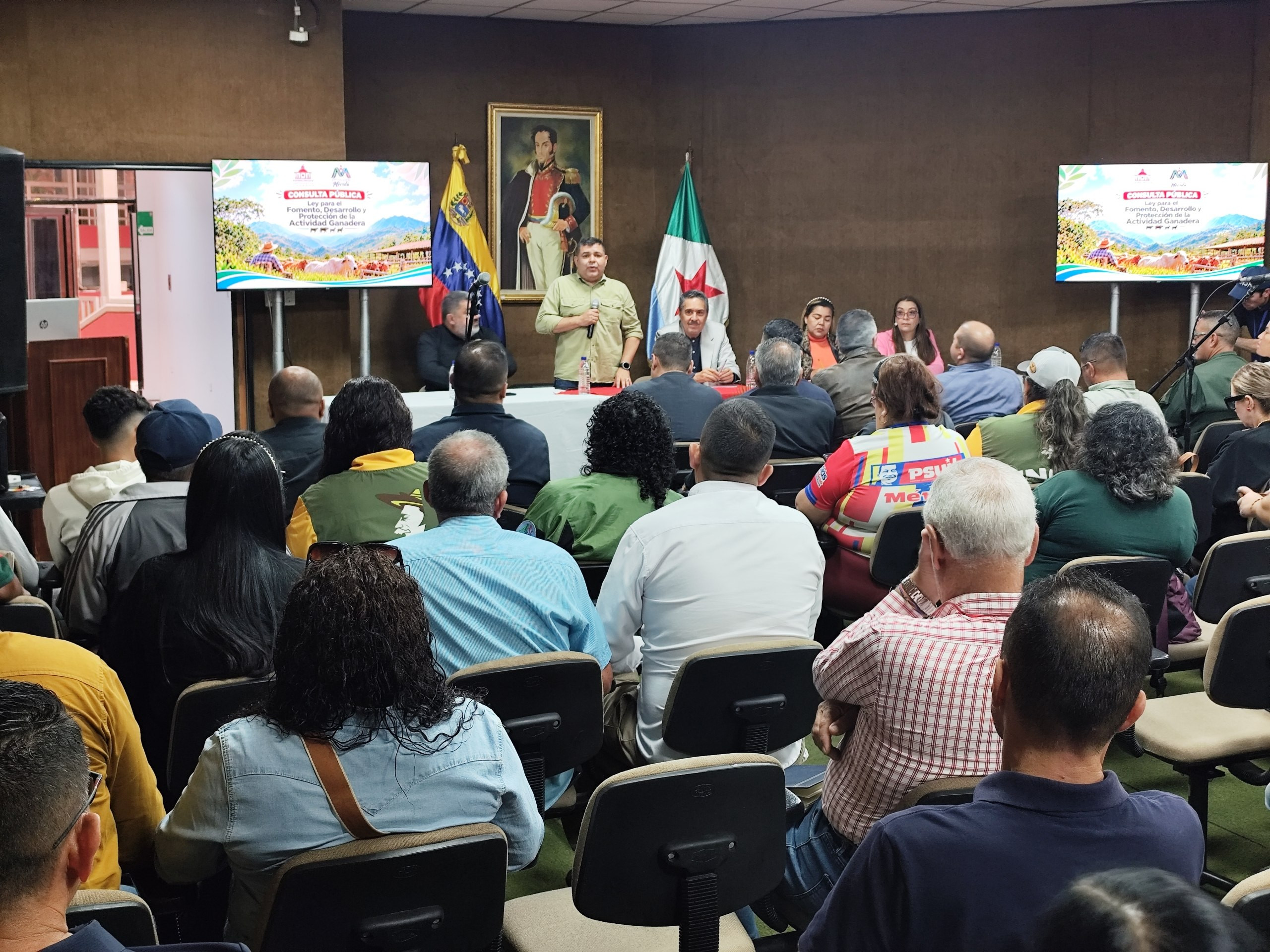 Diario Frontera, Frontera Digital,  Regionales, ,Prado destacó que las comunidades han impulsado obras y proyectos con el respaldo de la gobernación y de las alcaldías bolivarianas,Más de 100 comunas merideñas presentan balance de proyectos ejecutados